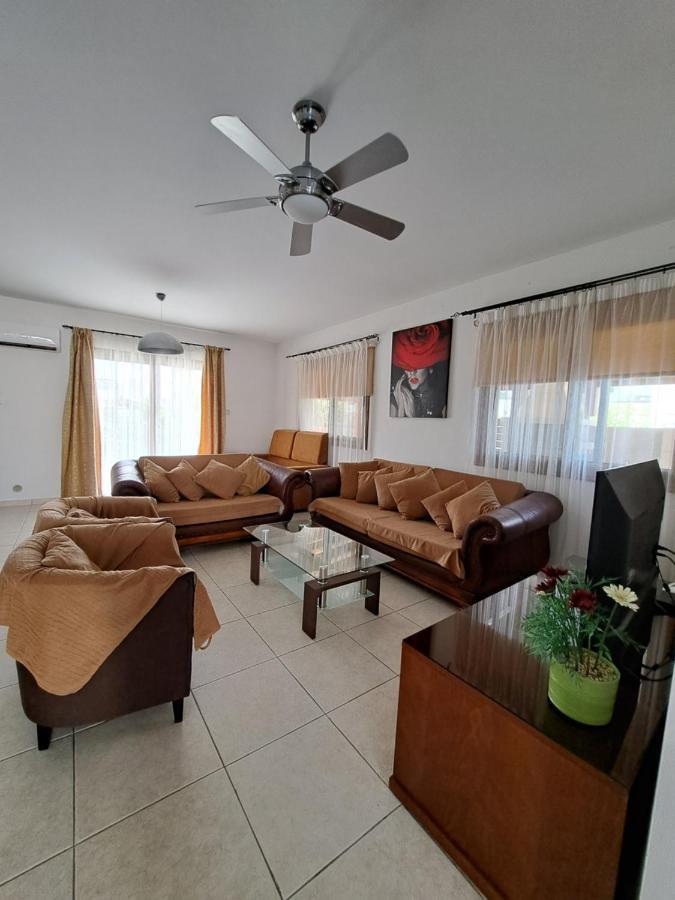 Villa Rina Pafos Dış mekan fotoğraf