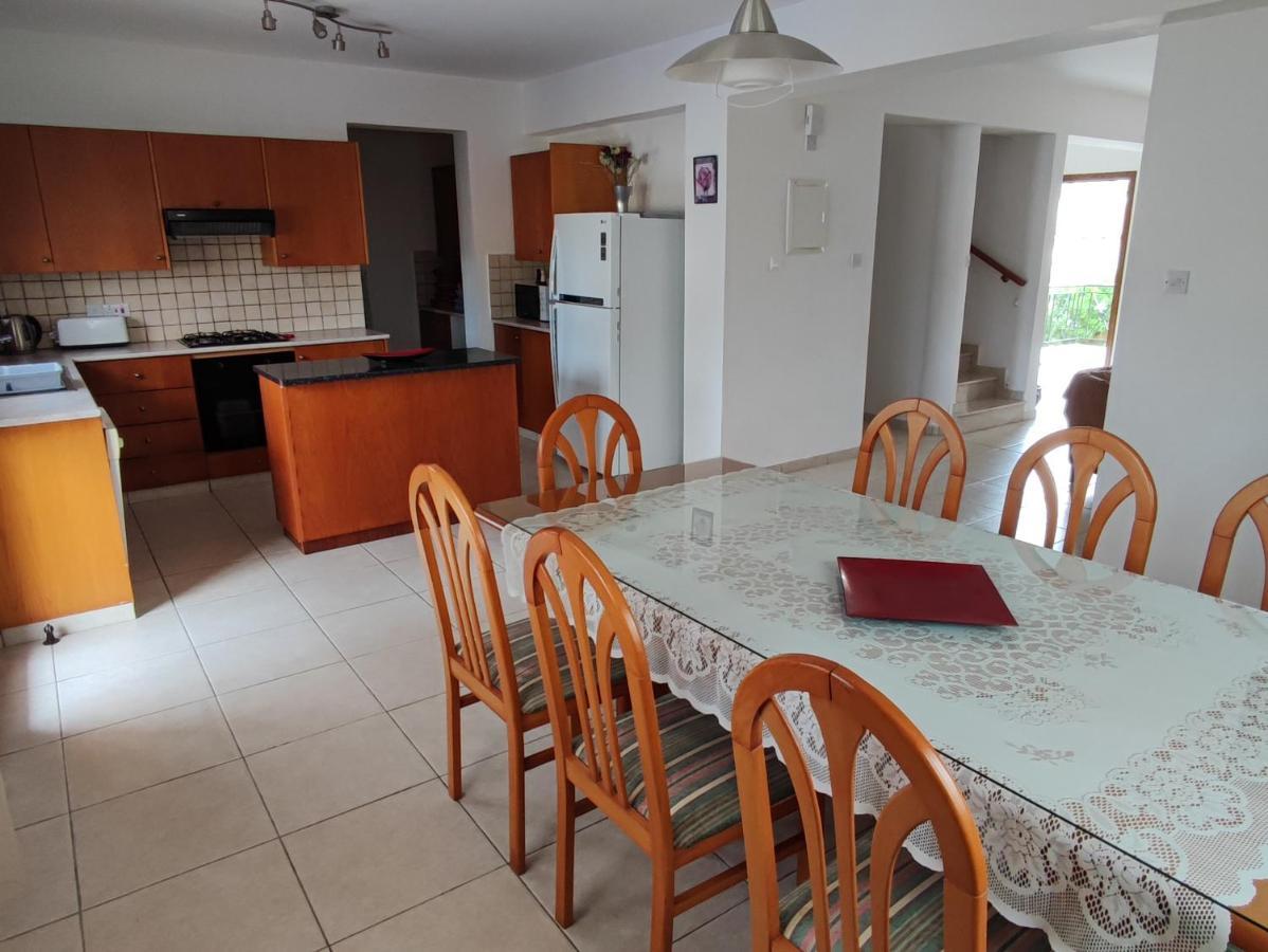 Villa Rina Pafos Dış mekan fotoğraf