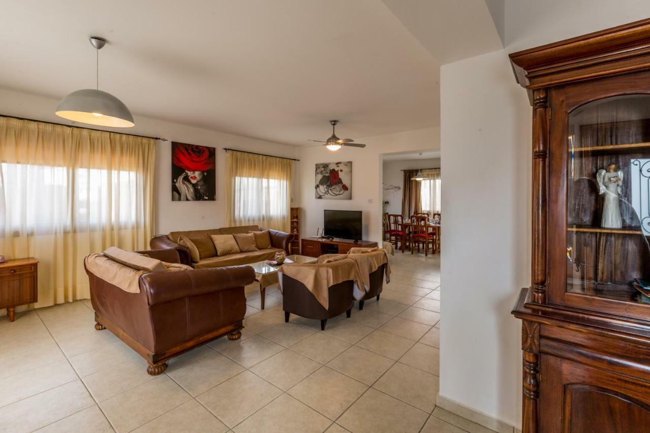 Villa Rina Pafos Dış mekan fotoğraf